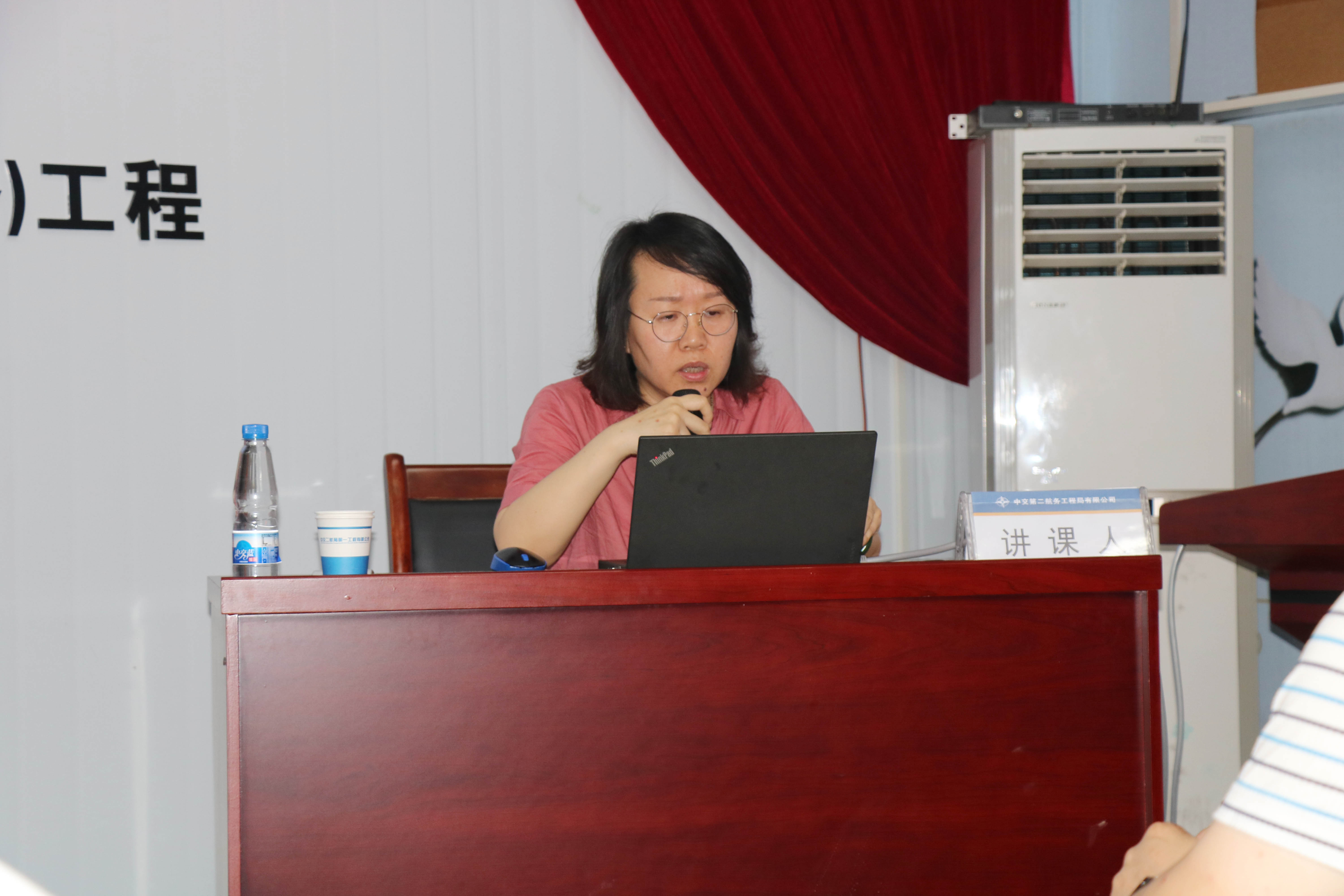 4d1d2dbee18f1f3e00bb24b4dbd3d98-1